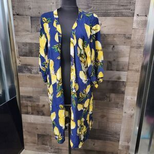 Do Everything in Love lemon kimono